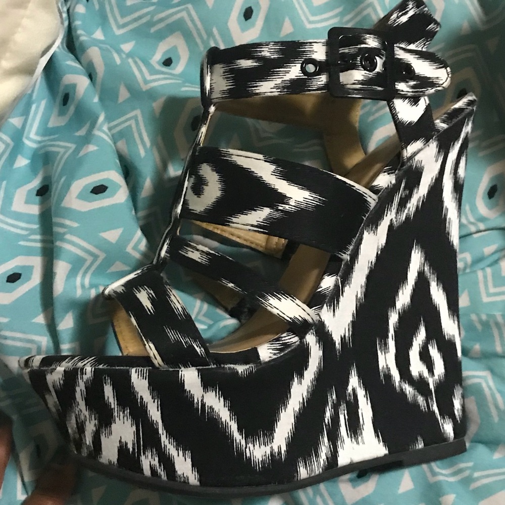 Beautiful Black and White tribal wedges
